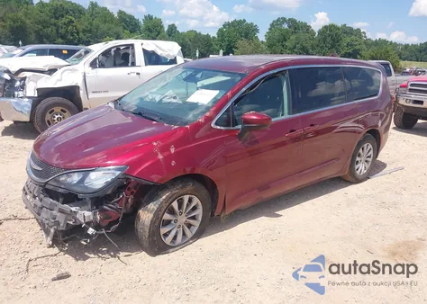 2017 Chrysler Pacifica Touring from USA, damaged, VIN 2C4RC1DGXHR512975